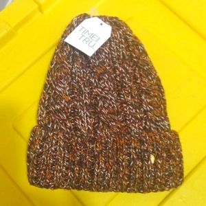 Time & Tru Ladies winter hat